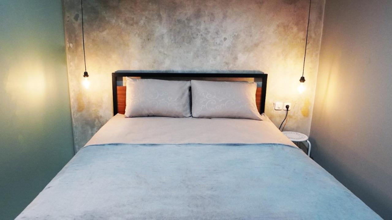 Hostel 18 Pasangan Butuh Surat Nikah Bandung Dış mekan fotoğraf